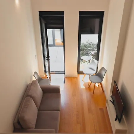Alvaro Casteloes Residences *